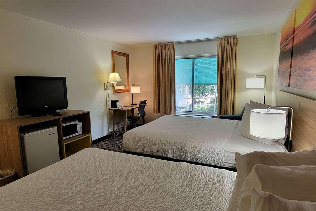 Hotel Carolina A Days Inn By Wyndham Hilton Head Island Habitación foto