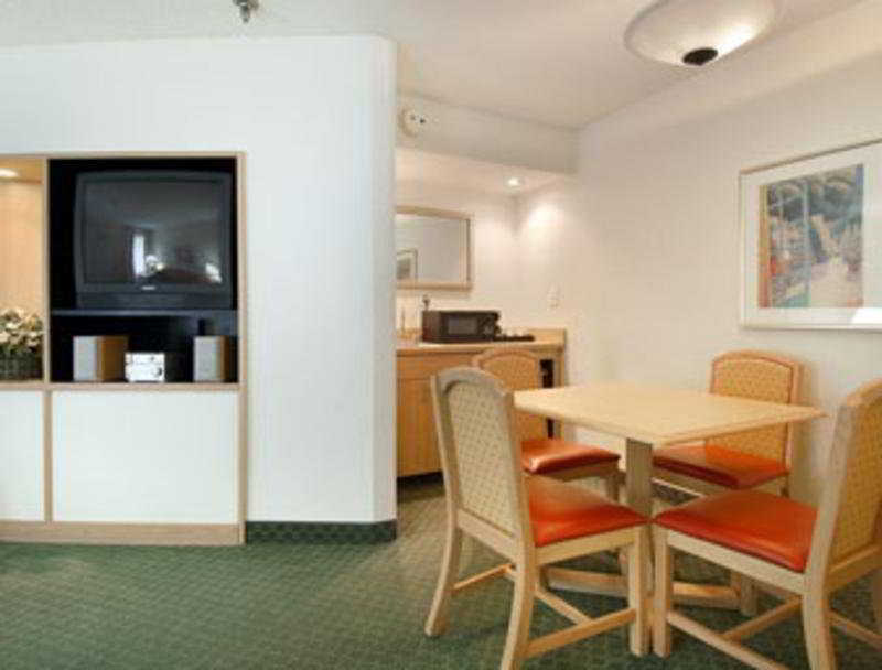 Hotel Carolina A Days Inn By Wyndham Hilton Head Island Habitación foto
